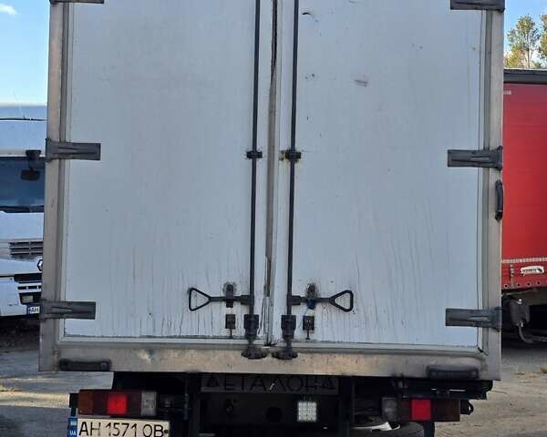 Белый TATA Т 713, объемом двигателя 5.68 л и пробегом 300 тыс. км за 7300 $, фото 4 на Automoto.ua