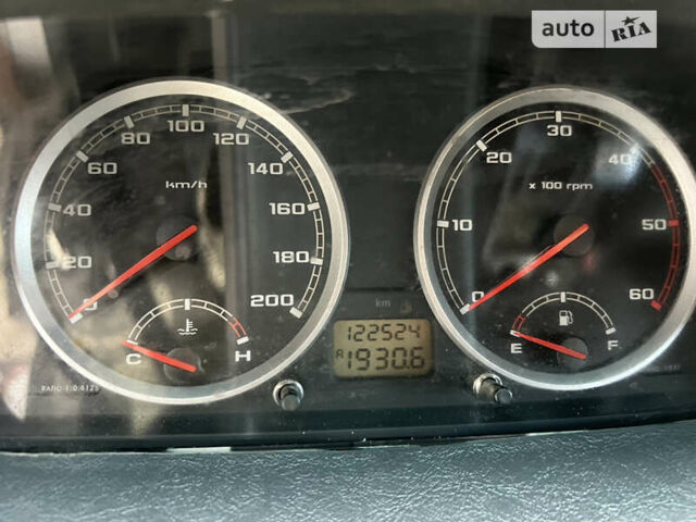 Сірий TATA Ксенон, об'ємом двигуна 2.2 л та пробігом 123 тис. км за 6145 $, фото 5 на Automoto.ua