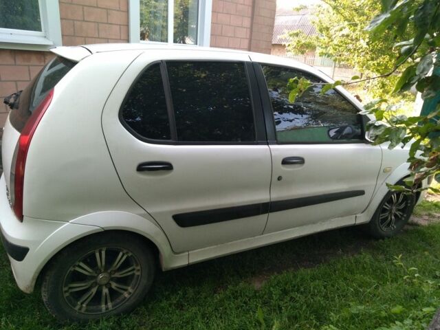 Белый TATA Indigo, объемом двигателя 0 л и пробегом 126 тыс. км за 1500 $, фото 1 на Automoto.ua