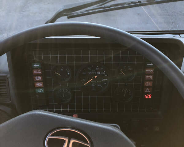 Білий TATA LPT 613, об'ємом двигуна 5.68 л та пробігом 100 тис. км за 19800 $, фото 21 на Automoto.ua