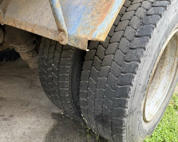 Білий TATA LPT 613, об'ємом двигуна 5.7 л та пробігом 356 тис. км за 6000 $, фото 4 на Automoto.ua