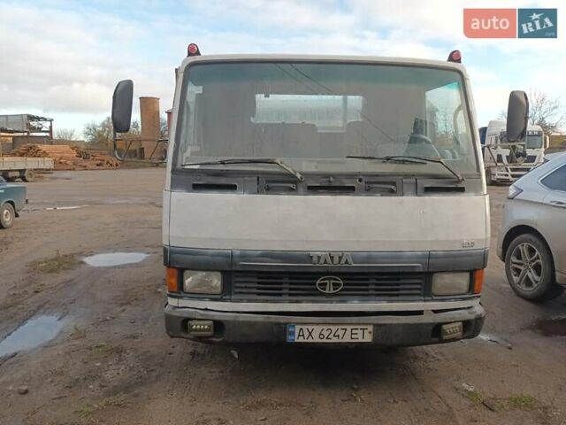 TATA LPT 613 2008 у Харкові на Automoto.ua Білий TATA LPT 613, об'ємом двигуна 5.68 л та пробігом 329 тис. км за 3200 $, фото 2 на Automoto.ua