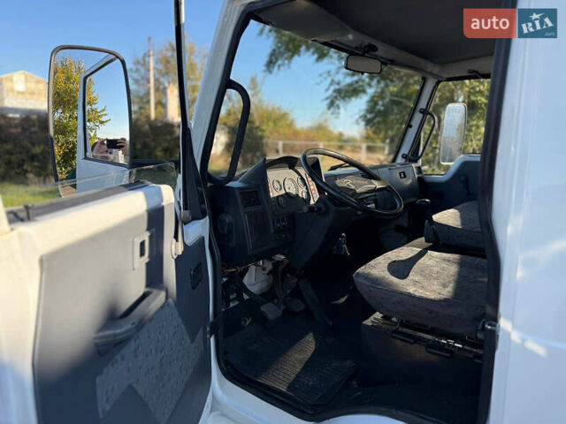 Белый TATA LPT 613, объемом двигателя 5.68 л и пробегом 64 тыс. км за 10800 $, фото 35 на Automoto.ua