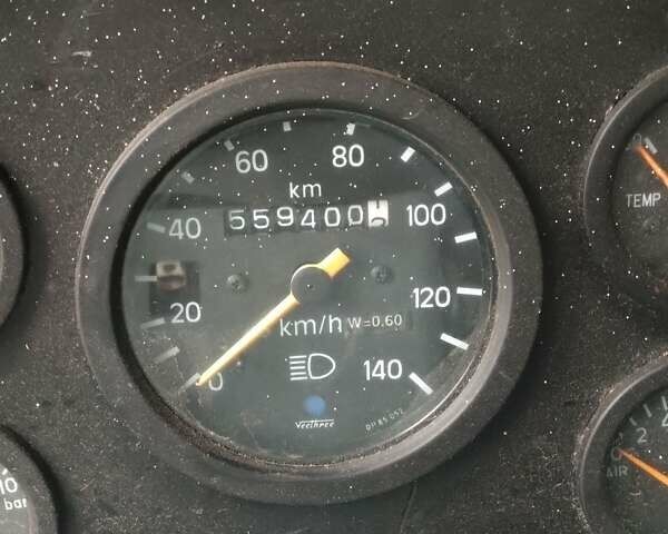 Белый TATA LPT 613, объемом двигателя 5.68 л и пробегом 559 тыс. км за 3200 $, фото 3 на Automoto.ua