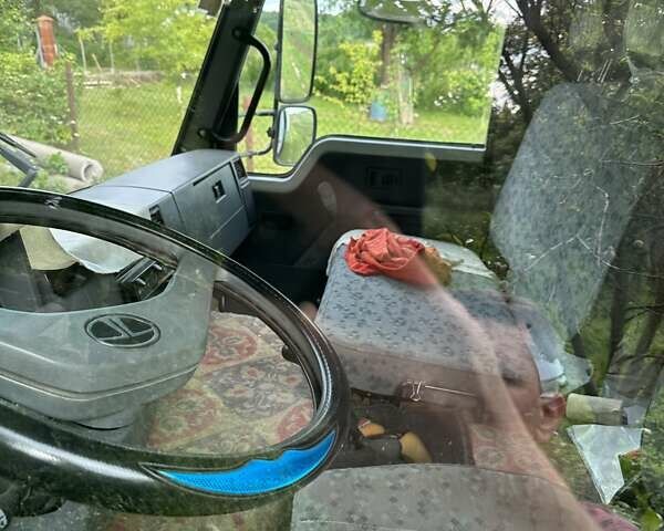 Білий TATA LPT 613, об'ємом двигуна 5.7 л та пробігом 60 тис. км за 11500 $, фото 5 на Automoto.ua