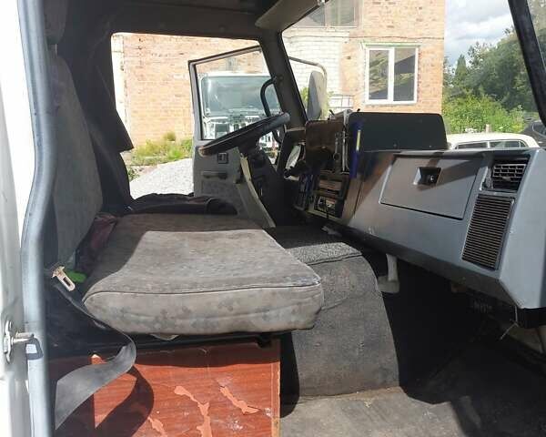 Белый TATA LPT 613, объемом двигателя 5.68 л и пробегом 402 тыс. км за 7500 $, фото 8 на Automoto.ua