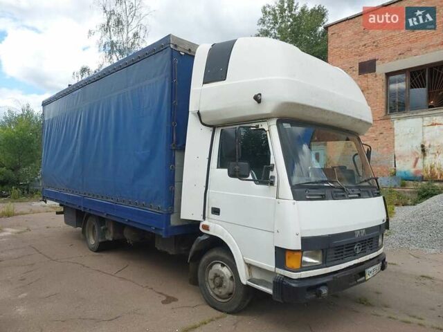 Белый TATA LPT 613, объемом двигателя 5.68 л и пробегом 402 тыс. км за 7500 $, фото 2 на Automoto.ua