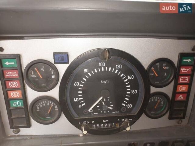Белый TATA LPT 613, объемом двигателя 5.68 л и пробегом 402 тыс. км за 7500 $, фото 7 на Automoto.ua