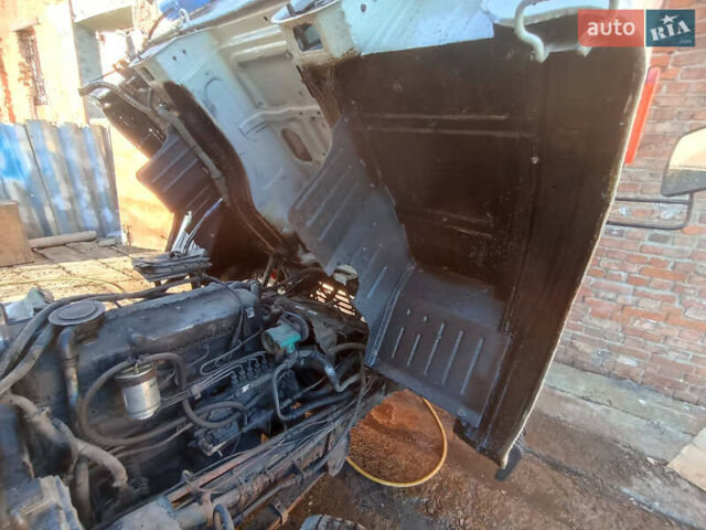 Бежевый TATA LPT 613, объемом двигателя 5.68 л и пробегом 200 тыс. км за 6000 $, фото 7 на Automoto.ua