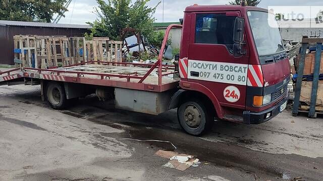 Красный TATA LPT 613, объемом двигателя 5.7 л и пробегом 127 тыс. км за 8200 $, фото 1 на Automoto.ua