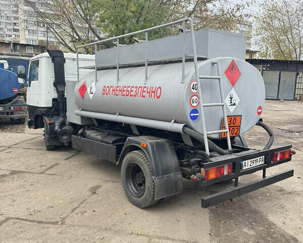 TATA LPT 613 2008 у Києві на Automoto.ua Червоний TATA LPT 613, об'ємом двигуна 5.67 л та пробігом 380 тис. км за 15700 $, фото 2 на Automoto.ua