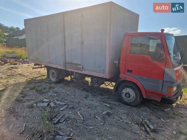 Красный TATA LPT 613, объемом двигателя 6 л и пробегом 300 тыс. км за 5000 $, фото 3 на Automoto.ua