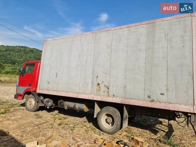 Красный TATA LPT 613, объемом двигателя 6 л и пробегом 300 тыс. км за 5000 $, фото 2 на Automoto.ua