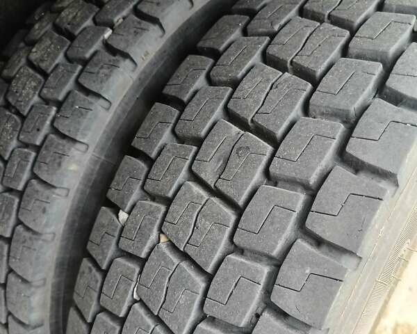 Бежевий TATA Т 713.12, об'ємом двигуна 5.67 л та пробігом 936 тис. км за 5299 $, фото 3 на Automoto.ua