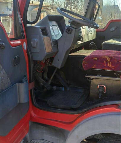 Червоний TATA Т 713.12, об'ємом двигуна 5.7 л та пробігом 142 тис. км за 6400 $, фото 1 на Automoto.ua