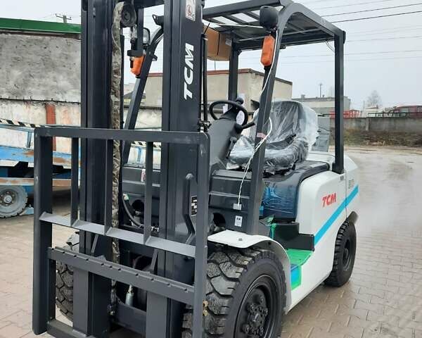 Белый ТЦМ ФГ, объемом двигателя 2.1 л и пробегом 10 тыс. км за 26000 $, фото 4 на Automoto.ua