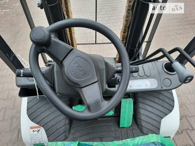 Белый ТЦМ ФГ, объемом двигателя 2.1 л и пробегом 10 тыс. км за 26000 $, фото 6 на Automoto.ua