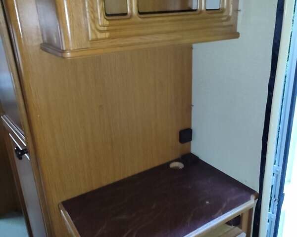 Белый Таберт Комтессе, объемом двигателя 0 л и пробегом 100 тыс. км за 3300 $, фото 15 на Automoto.ua