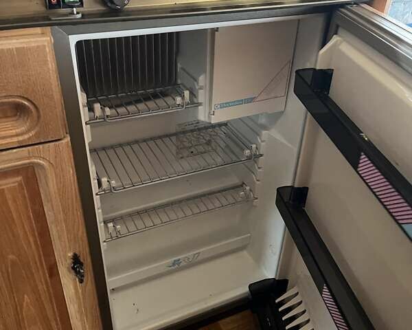 Таберт Комтессе, объемом двигателя 0 л и пробегом 3 тыс. км за 6900 $, фото 27 на Automoto.ua