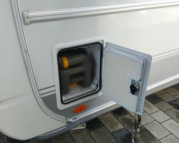 Белый Таберт Caravane, объемом двигателя 0 л и пробегом 0 тыс. км за 15000 $, фото 5 на Automoto.ua