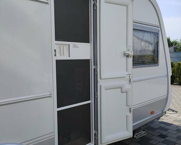 Белый Таберт Caravane, объемом двигателя 0 л и пробегом 0 тыс. км за 15000 $, фото 9 на Automoto.ua
