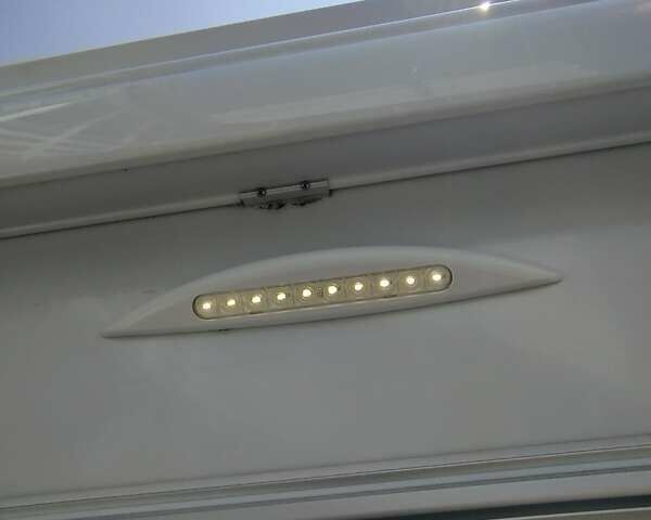Белый Таберт Caravane, объемом двигателя 0 л и пробегом 0 тыс. км за 15000 $, фото 48 на Automoto.ua