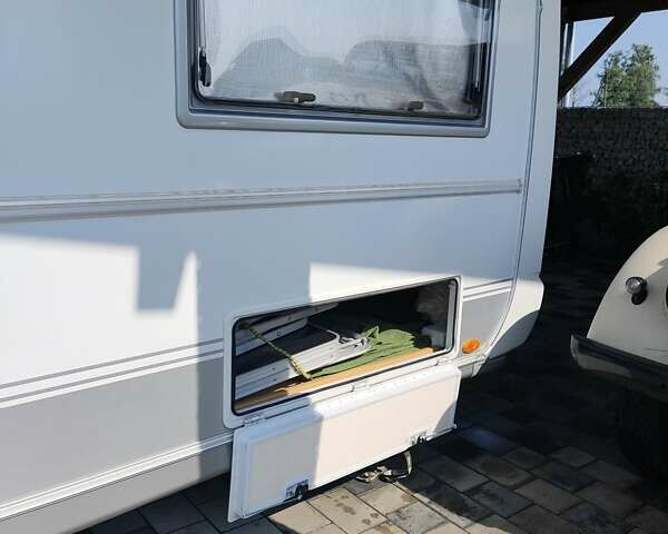 Белый Таберт Caravane, объемом двигателя 0 л и пробегом 0 тыс. км за 15000 $, фото 14 на Automoto.ua