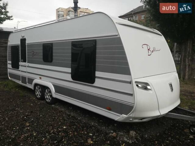 Белый Таберт Caravane, объемом двигателя 0 л и пробегом 3 тыс. км за 25500 $, фото 1 на Automoto.ua