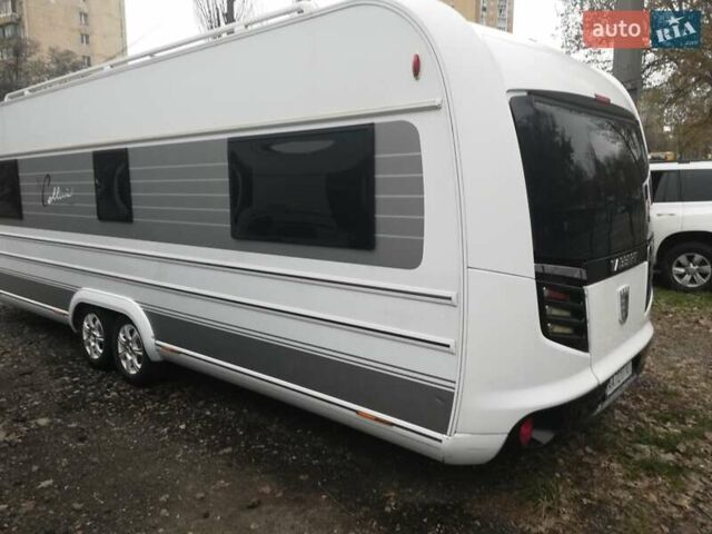 Белый Таберт Caravane, объемом двигателя 0 л и пробегом 3 тыс. км за 31500 $, фото 3 на Automoto.ua