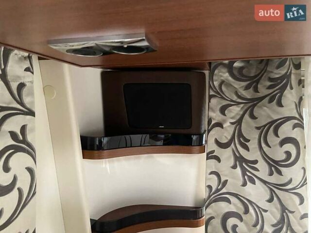 Белый Таберт Caravane, объемом двигателя 0 л и пробегом 3 тыс. км за 31500 $, фото 26 на Automoto.ua