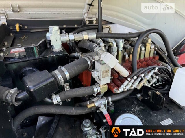 Белый Такеучи ТБ, объемом двигателя 0 л и пробегом 2 тыс. км за 289299 $, фото 35 на Automoto.ua
