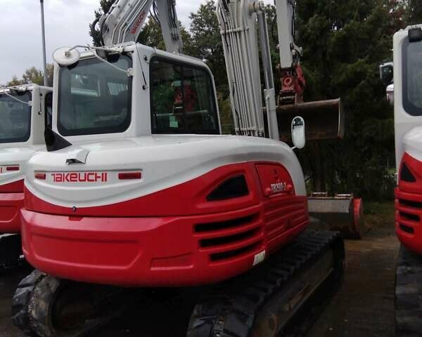 Красный Такеучи ТБ, объемом двигателя 0 л и пробегом 1 тыс. км за 52693 $, фото 2 на Automoto.ua