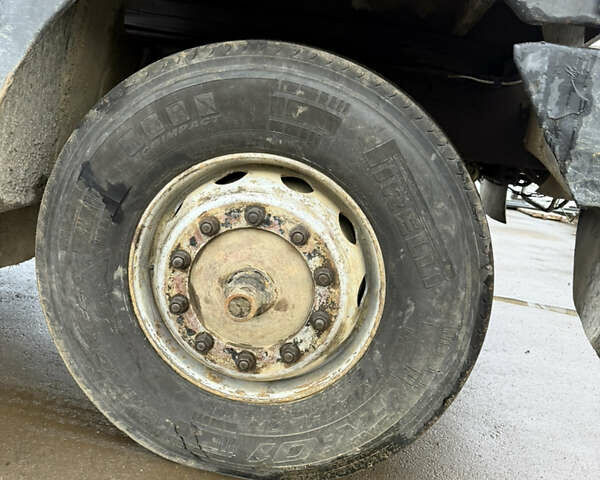 Красный Татра 8152, объемом двигателя 12.67 л и пробегом 190 тыс. км за 11000 $, фото 5 на Automoto.ua