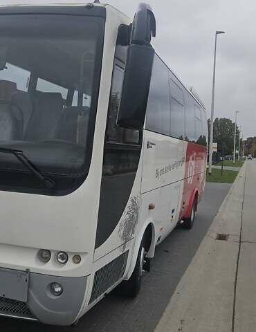 Белый Темза авто Опалин, объемом двигателя 6.9 л и пробегом 154 тыс. км за 36000 $, фото 7 на Automoto.ua