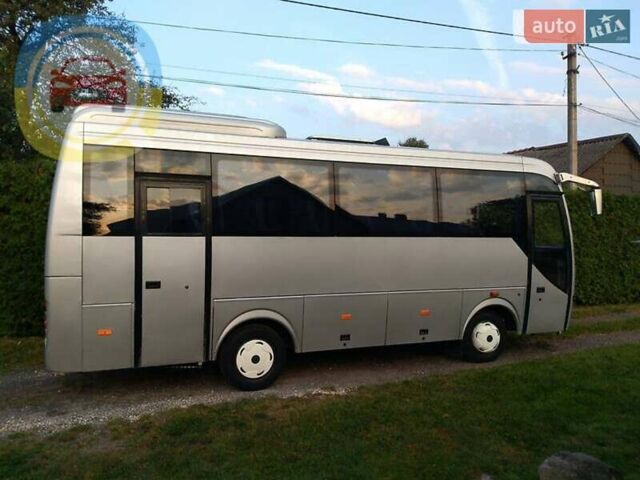 Серый Темза авто Престиж, объемом двигателя 4 л и пробегом 400 тыс. км за 27000 $, фото 5 на Automoto.ua