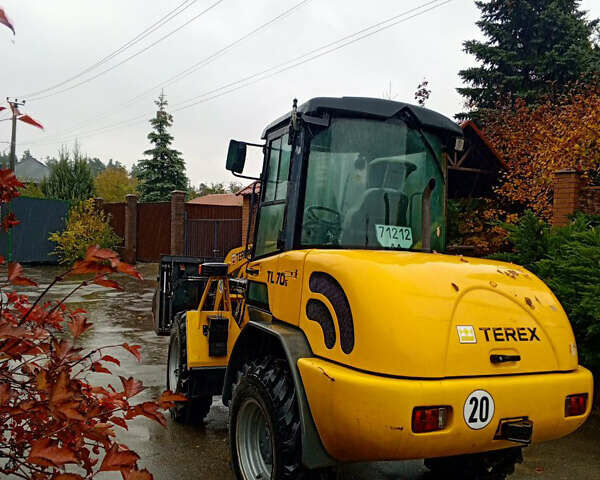 Терекс ТЛ, объемом двигателя 4 л и пробегом 3 тыс. км за 18000 $, фото 9 на Automoto.ua