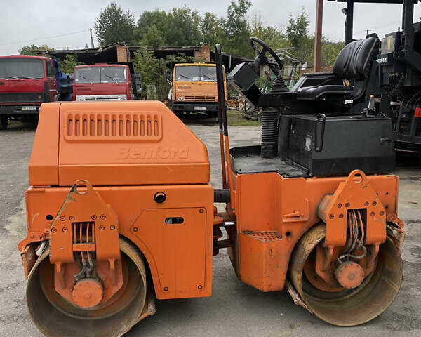Терекс ТВ, объемом двигателя 4.25 л и пробегом 1 тыс. км за 8200 $, фото 1 на Automoto.ua