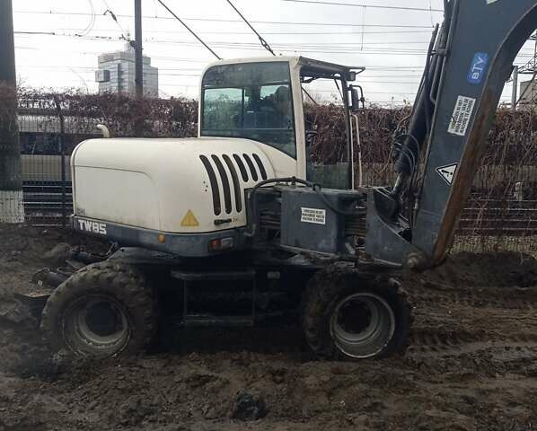 Белый Терекс ТВ, объемом двигателя 0 л и пробегом 0 тыс. км за 31000 $, фото 3 на Automoto.ua