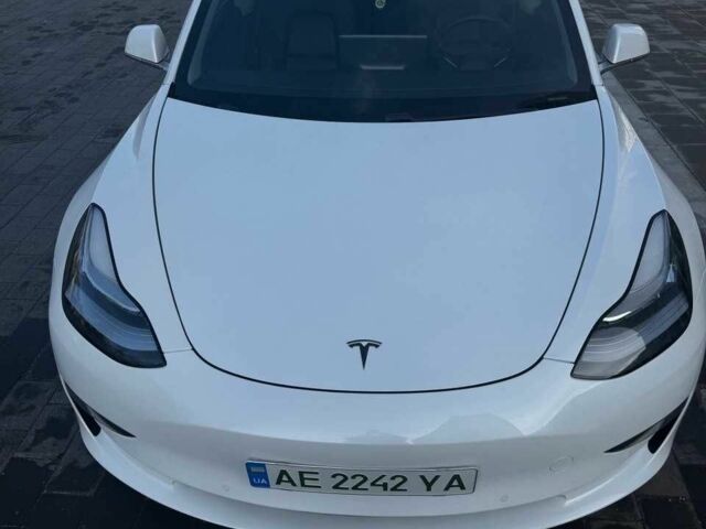 Білий Тесла Модель 3, об'ємом двигуна 0 л та пробігом 164 тис. км за 19500 $, фото 1 на Automoto.ua