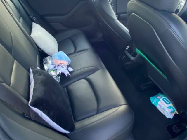 Белый Тесла Модель 3, объемом двигателя 0 л и пробегом 101 тыс. км за 19400 $, фото 7 на Automoto.ua