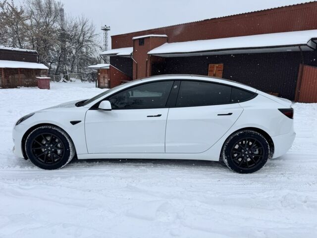 Белый Тесла Модель 3, объемом двигателя 0 л и пробегом 34 тыс. км за 20500 $, фото 7 на Automoto.ua