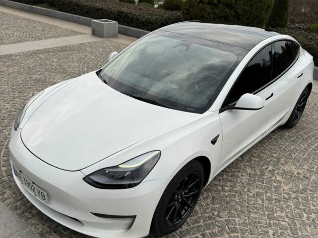 Белый Тесла Модель 3, объемом двигателя 0 л и пробегом 35 тыс. км за 21000 $, фото 10 на Automoto.ua