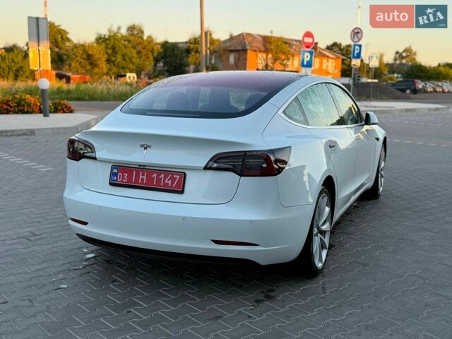 Белый Тесла Модель 3, объемом двигателя 0 л и пробегом 255 тыс. км за 13400 $, фото 12 на Automoto.ua