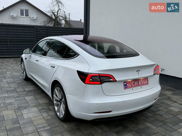 Білий Тесла Модель 3, об'ємом двигуна 0 л та пробігом 247 тис. км за 13999 $, фото 9 на Automoto.ua