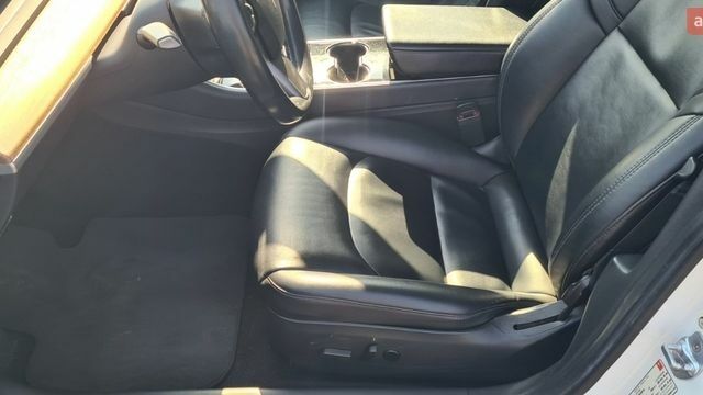 Белый Тесла Модель 3, объемом двигателя 0 л и пробегом 220 тыс. км за 13750 $, фото 20 на Automoto.ua