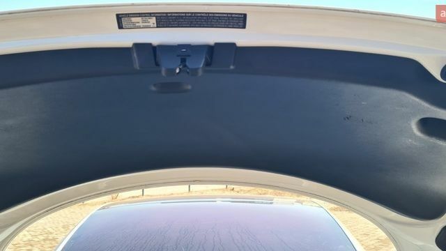 Белый Тесла Модель 3, объемом двигателя 0 л и пробегом 220 тыс. км за 13750 $, фото 19 на Automoto.ua