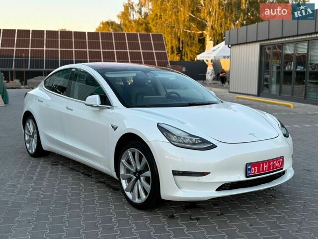 Белый Тесла Модель 3, объемом двигателя 0 л и пробегом 255 тыс. км за 13400 $, фото 18 на Automoto.ua