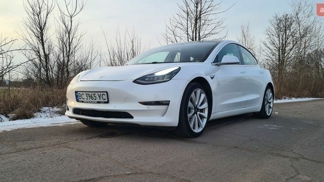 Белый Тесла Модель 3, объемом двигателя 0 л и пробегом 220 тыс. км за 13750 $, фото 16 на Automoto.ua