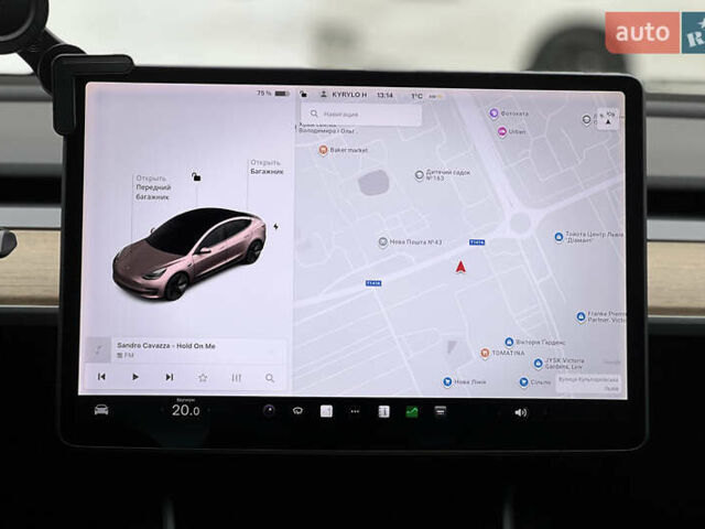 Білий Тесла Модель 3, об'ємом двигуна 0 л та пробігом 165 тис. км за 16500 $, фото 11 на Automoto.ua
