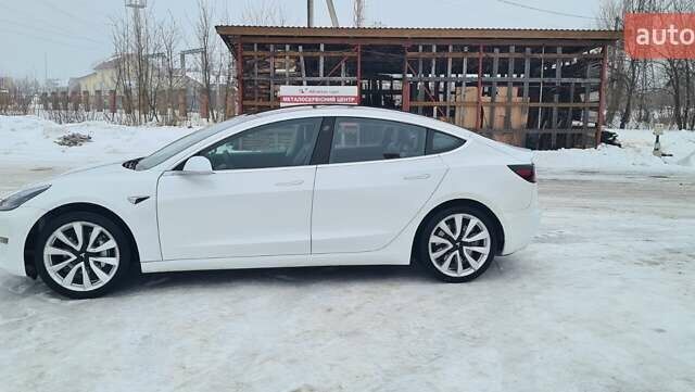 Белый Тесла Модель 3, объемом двигателя 0 л и пробегом 190 тыс. км за 13450 $, фото 20 на Automoto.ua